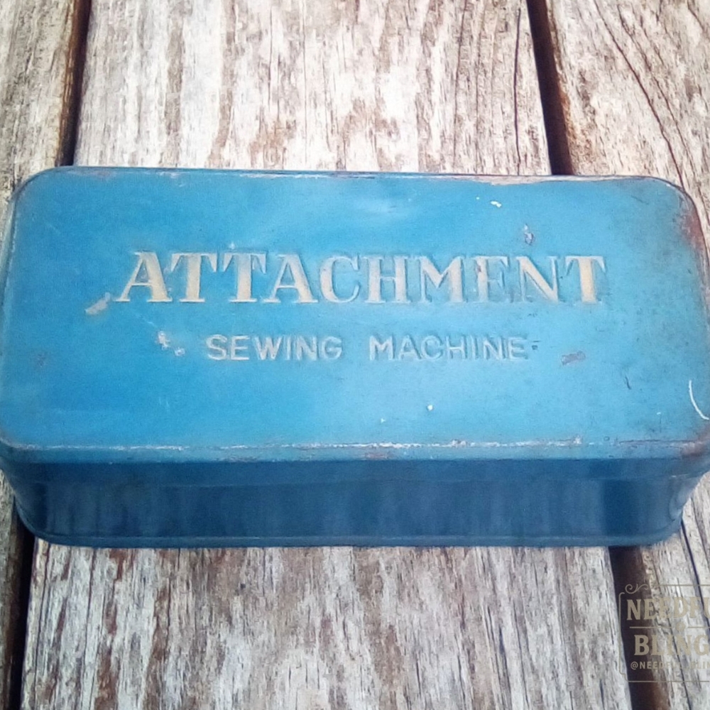 Universal 1950s Sewing Machine Attachment Set w/ Manual - Picture 3 of 8
